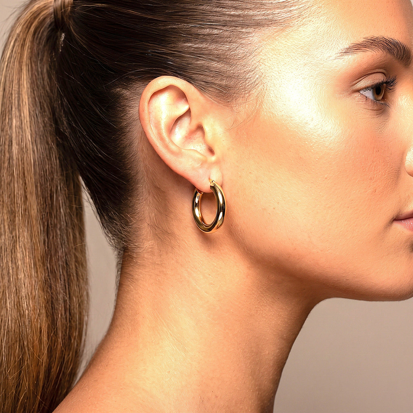 14K Solid Yellow Gold Heritage 20 — Classic Tube Hoop Earrings 20mm