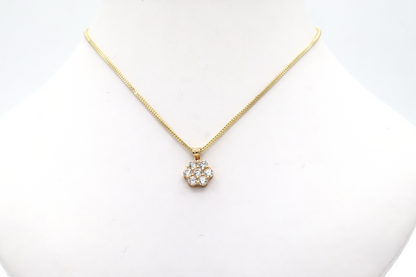 10K Gold CZ White Beautiful Flower 7 stones