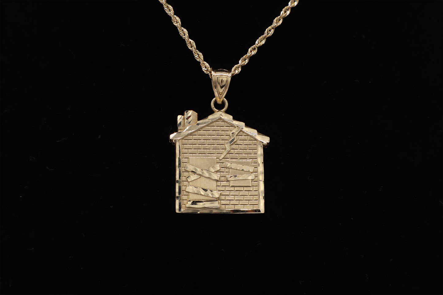 10K Real Gold Stylish Trap house Charm