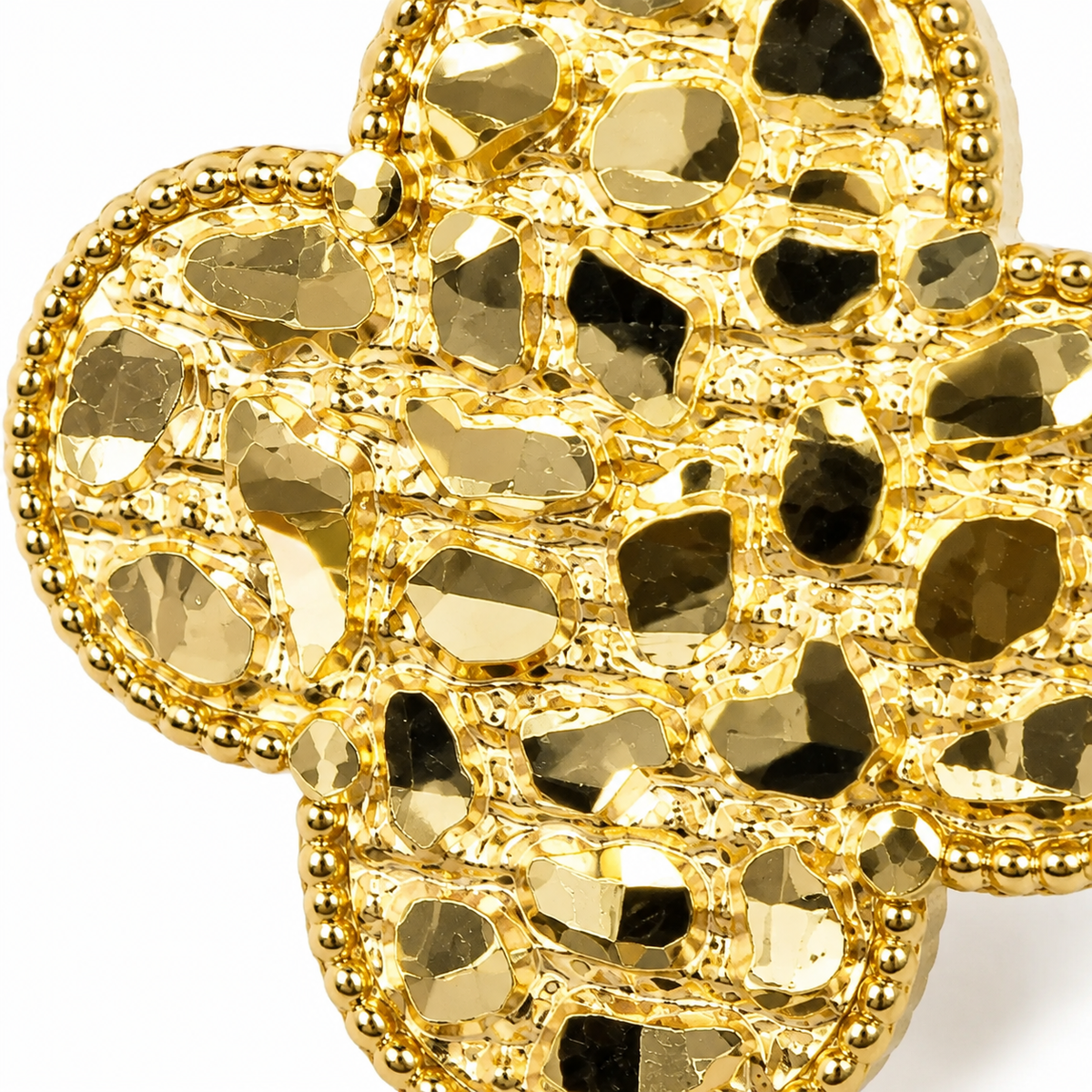 10K Yellow Gold Flat Clover Nugget Earrings - macro detail