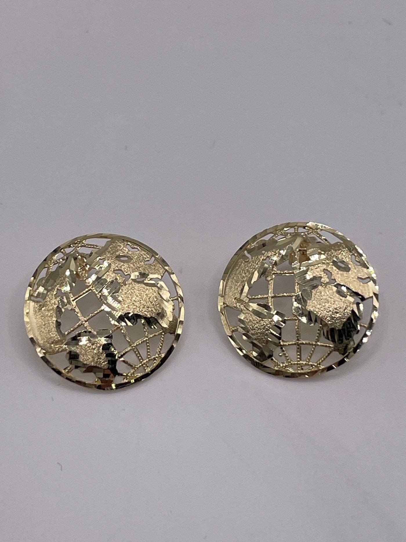 10K Yellow Gold Globe Earrings
