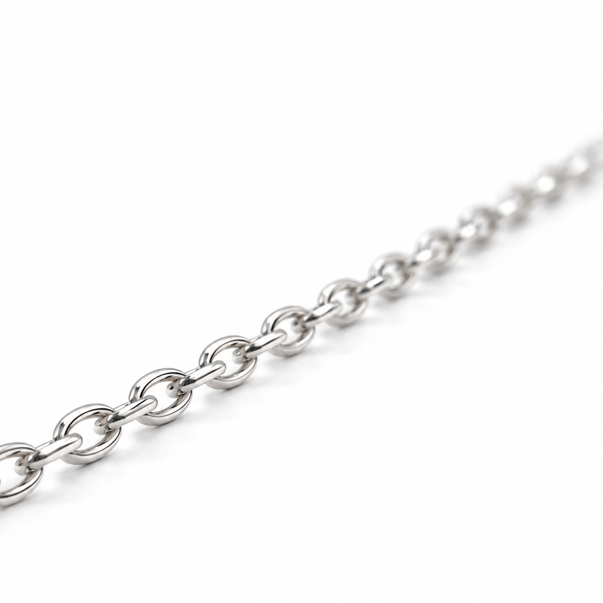14K White Gold Diamond Amoura Chain - side view