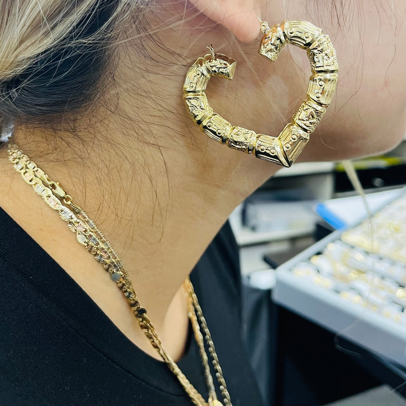 10K Yellow Gold 2" Bamboo Heart Hoop Earrings (2 inch)