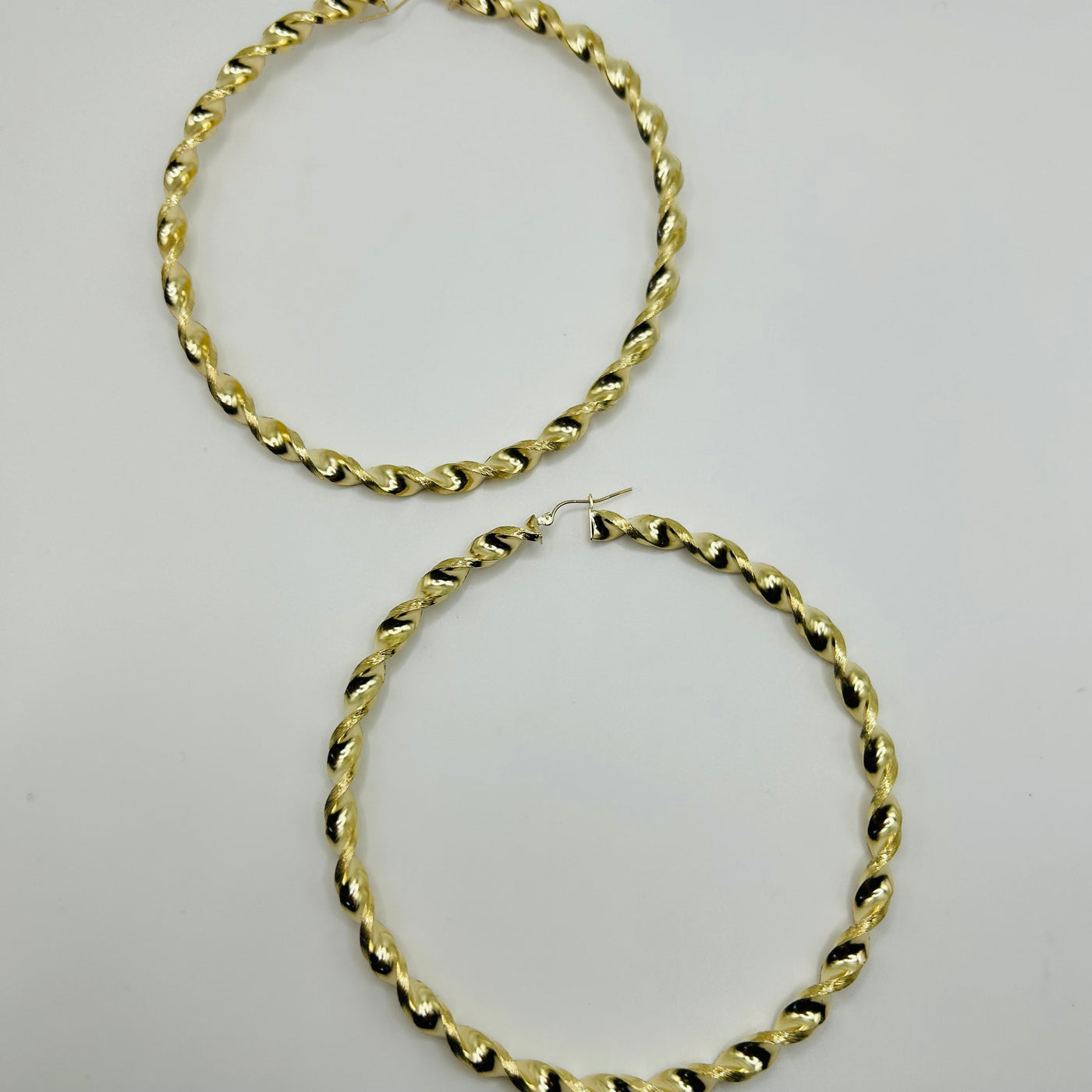 10K Yellow Gold 4" 8mm 4inch Twist Hoops