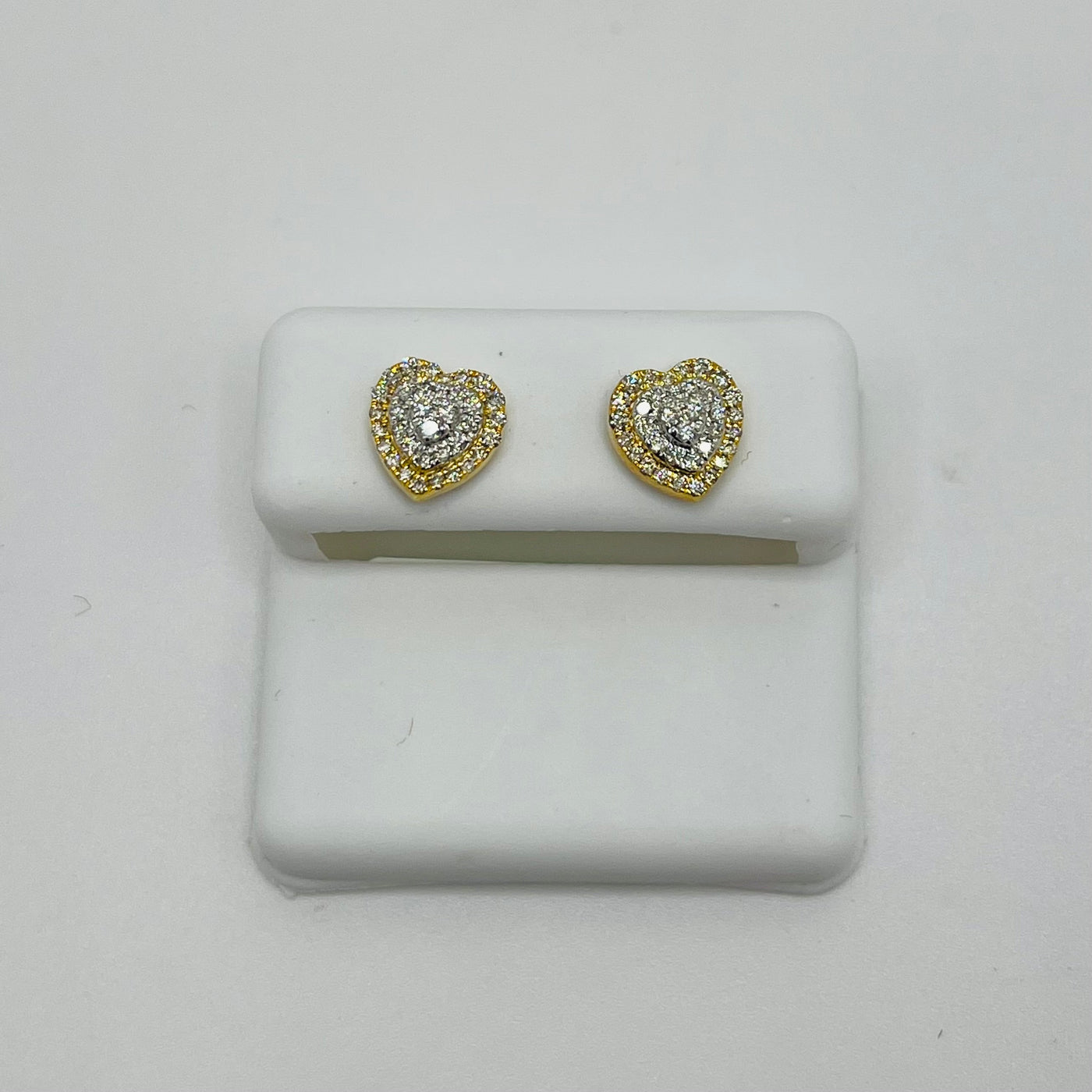 14K Yellow Gold Cluster Heart Earrings (Screwback) 9mm