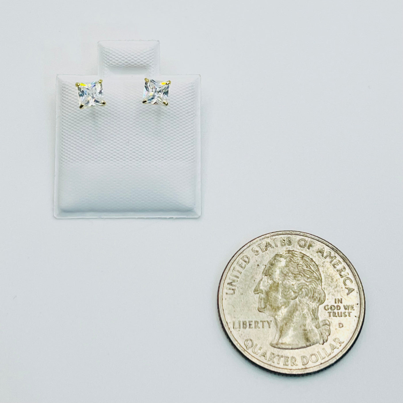 14K Yellow Gold Princess Cut Studs (4mm)