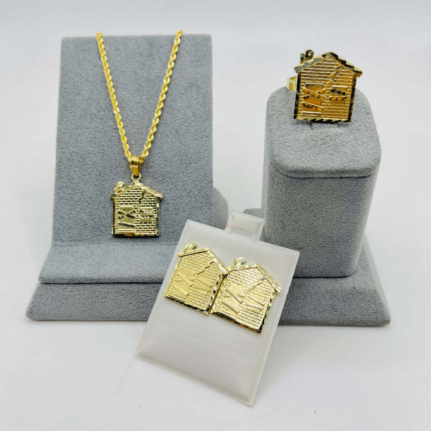 10K Yellow Gold Trap House Set