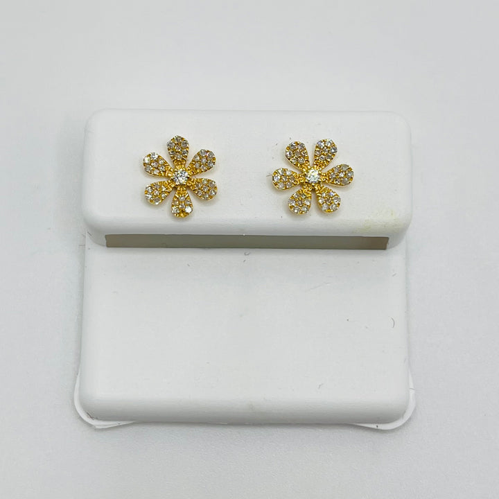 14K Diamond 6 Petal Flower Shape Earrings
