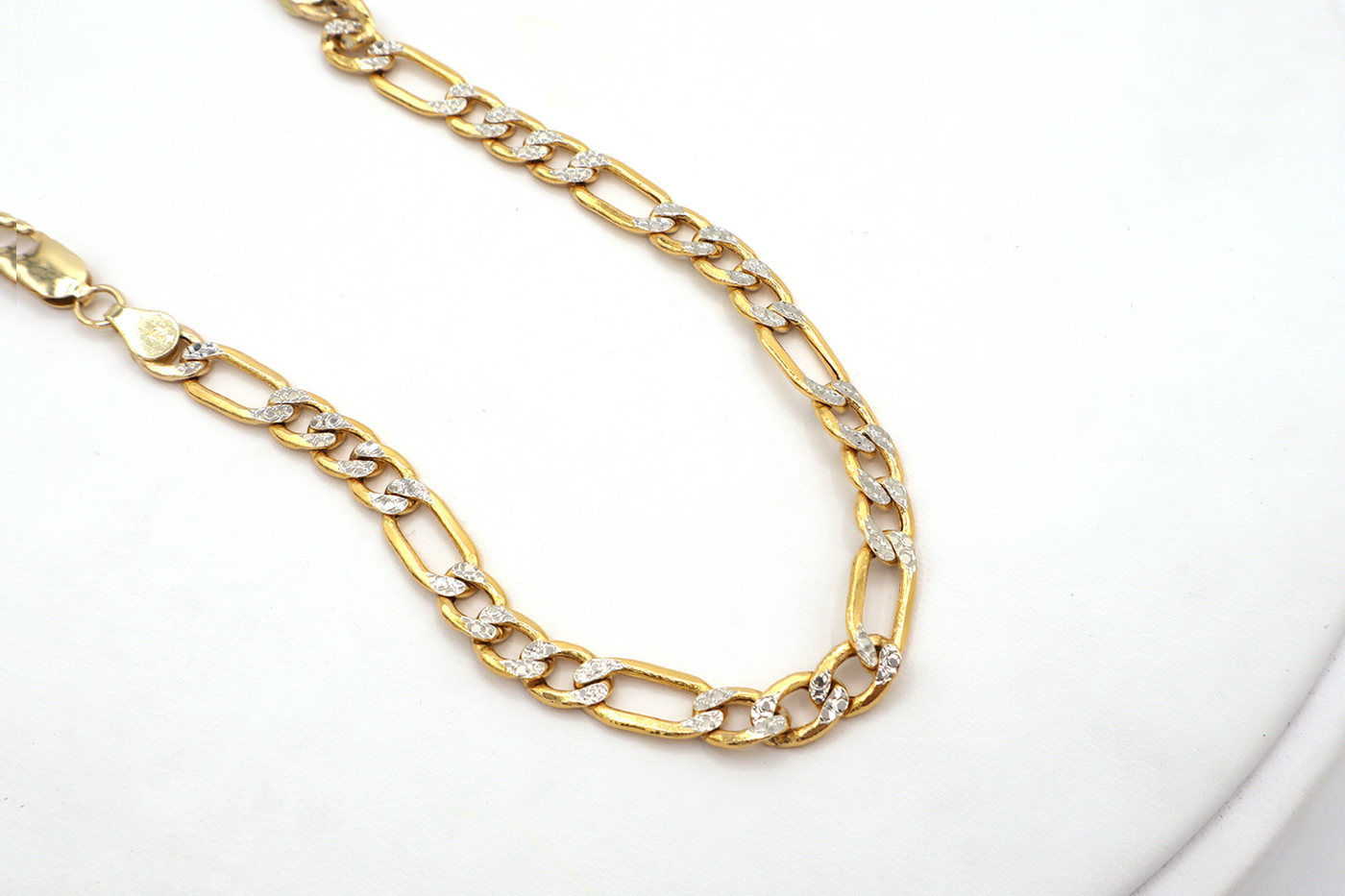 14K Solid Gold 6.2mm Diamond-Cut Figaro Bracelet