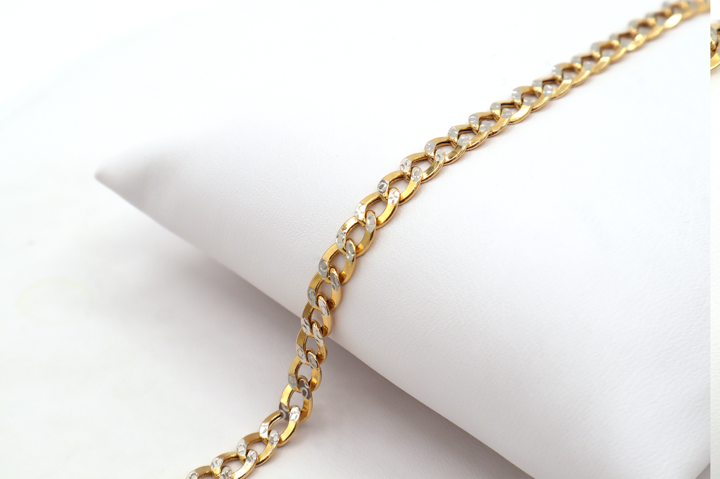 14K Solid Gold Diamond-Cut Flat Cuban Bracelet 3-3"