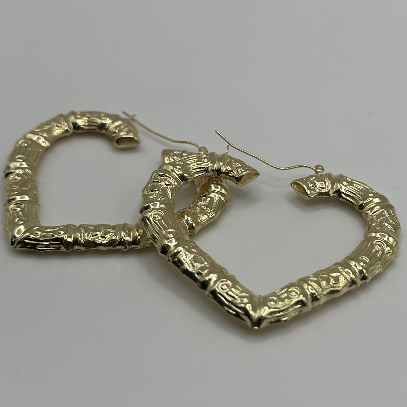 10K Yellow Gold 2.5" Bamboo Heart Hoop Earrings (2.5 inch)