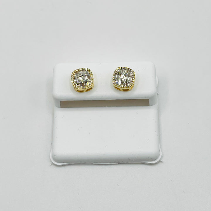 10K Gold Diamond Rounded Circle Earrings