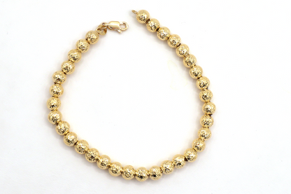 Radiant Luna: 14k Gold Moon Beads Bracelet - Exquisite Elegance for Your Wrist