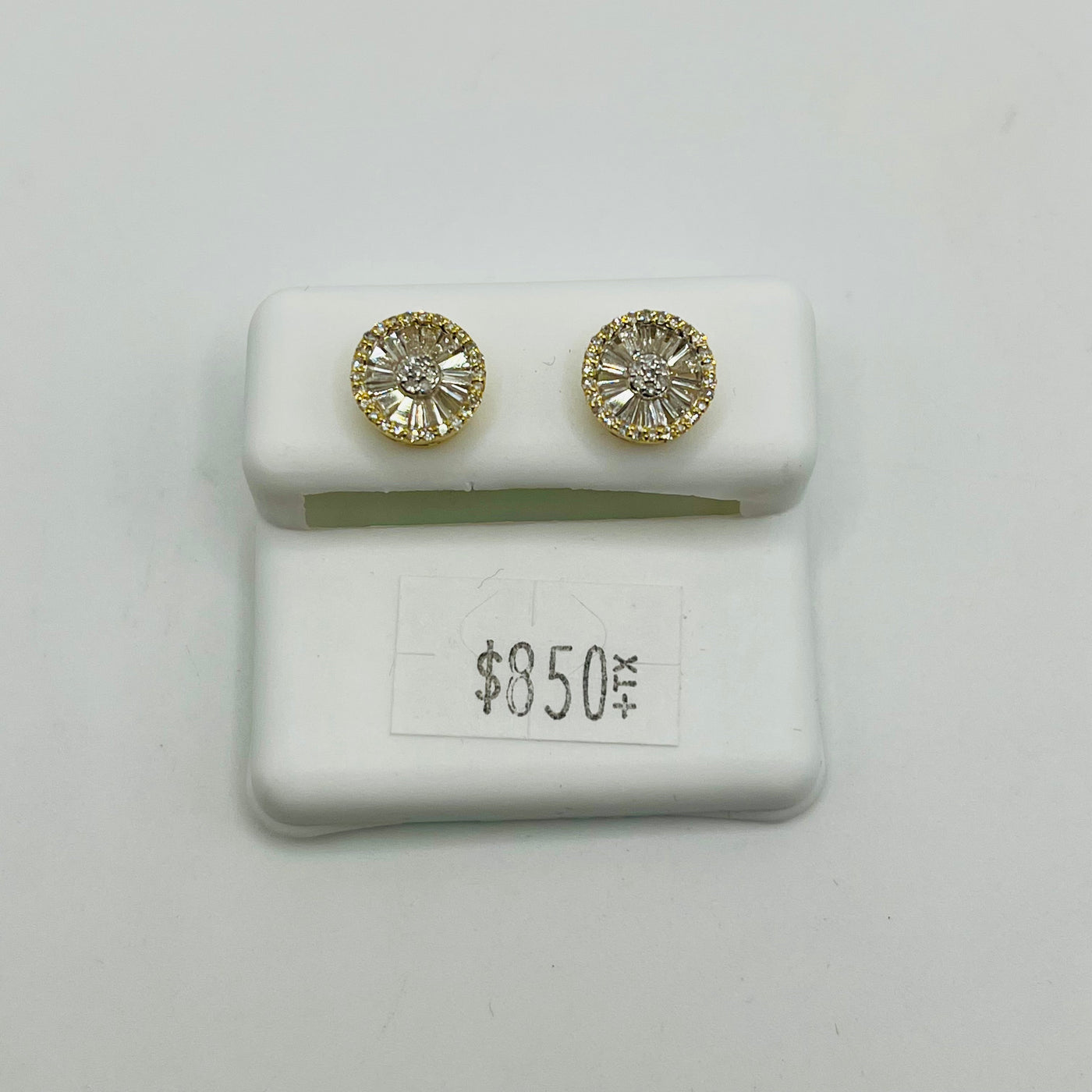 14K Yellow Gold Natural Diamond Halo Baguette Earrings (Screwbacks)