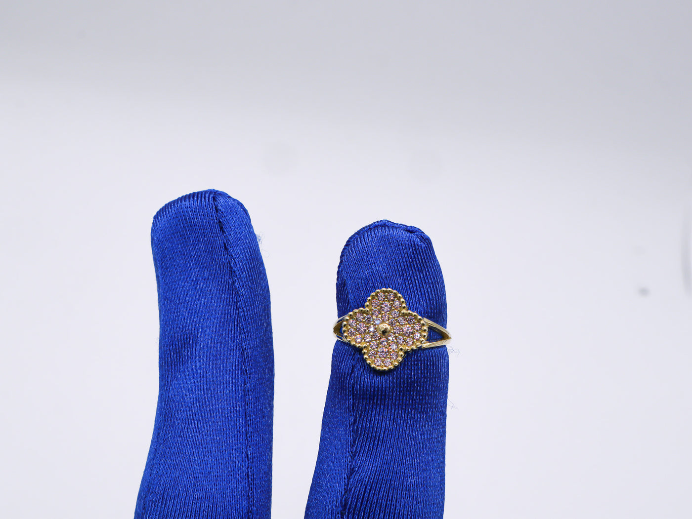 10K Solid Yellow Gold Four Leaf Clover CZ Ring (Pink & White)
