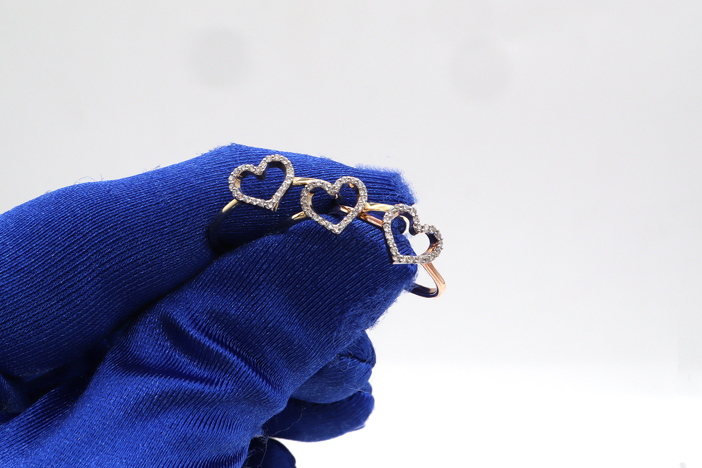 10K Solid Yellow Gold Natural Diamond Mini Heart Ring