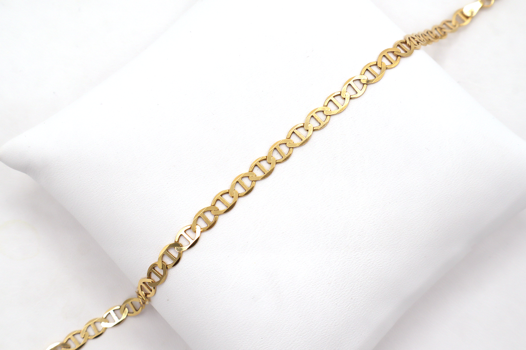 4.1mm Luxurious 14K Yellow Gold Mariner Link Bracelet STF DIAMONDS