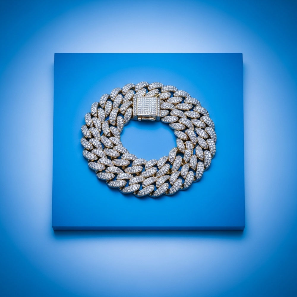 Chains & Necklaces